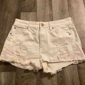 AE White shorts